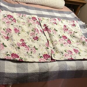 Laura Ashley~Floral Sham Set - Pink and Cream~100% cotton